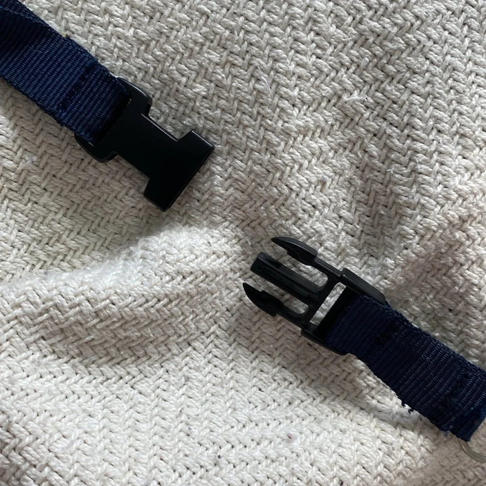 Vintage US NAVY navy and yellow lanyard